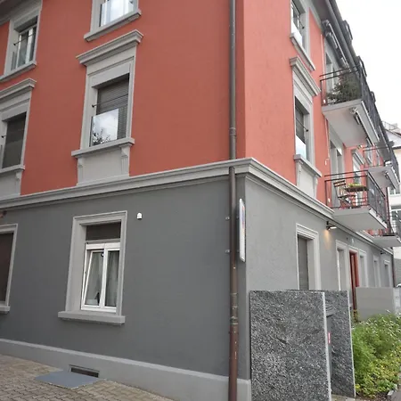 Cozy Near Main Station - Color 2 زيورخ