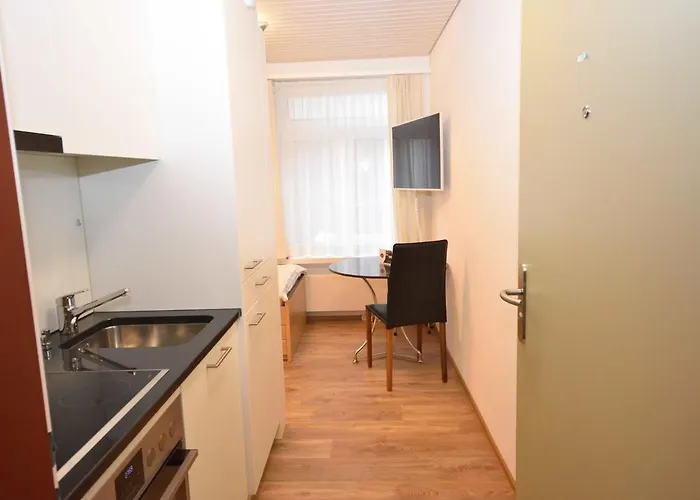 شقة Cozy Near Main Station - Color 2 زيورخ